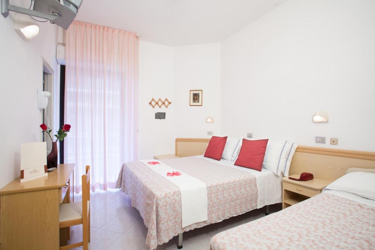 Hotel Cola Frontemare Белариа-Игеа Марина Екстериор снимка
